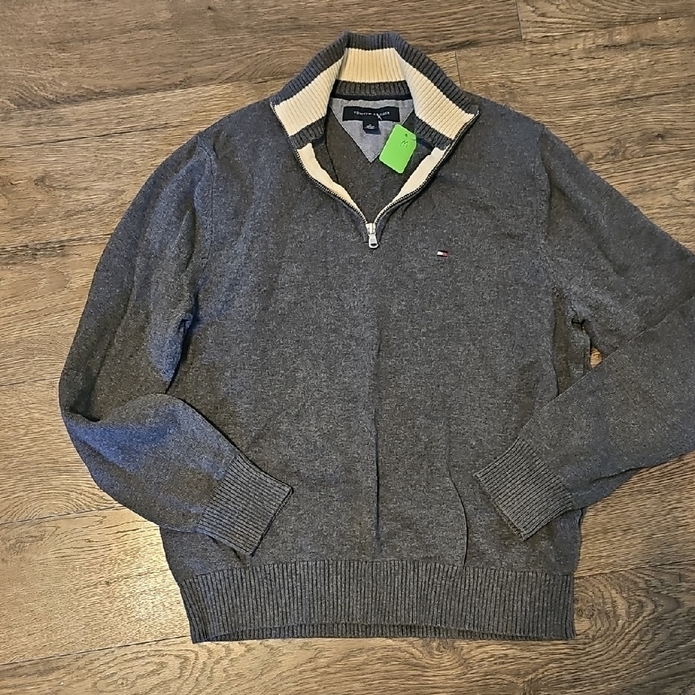 NWOT Tommy Hilfiger Charcoal Gray Cream Zip-Up Sweater Medium Men Casual